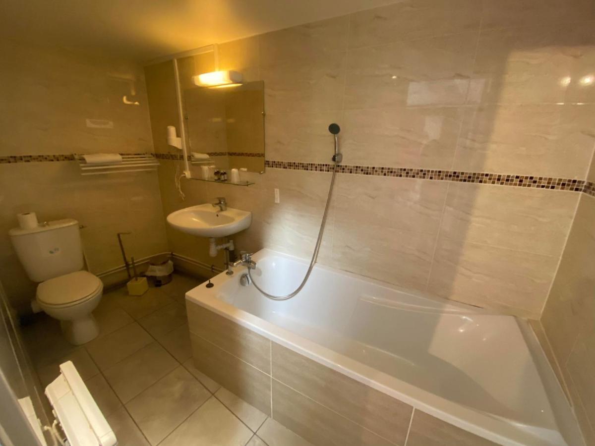 Logement De Groupe Au Centre D'Azay Le Rideau מראה חיצוני תמונה